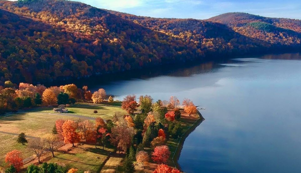 Squantz Pond State Park, Connecticut, USA